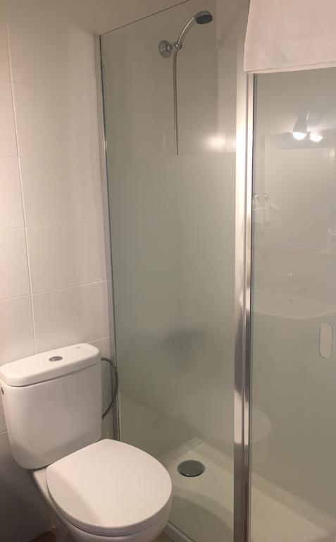 Hostal Jomarijo Fuengirola Bagian luar foto