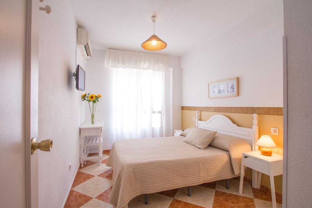 Hostal Jomarijo Fuengirola Ruang foto